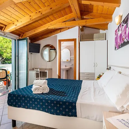 Hotel Orchidea 3*